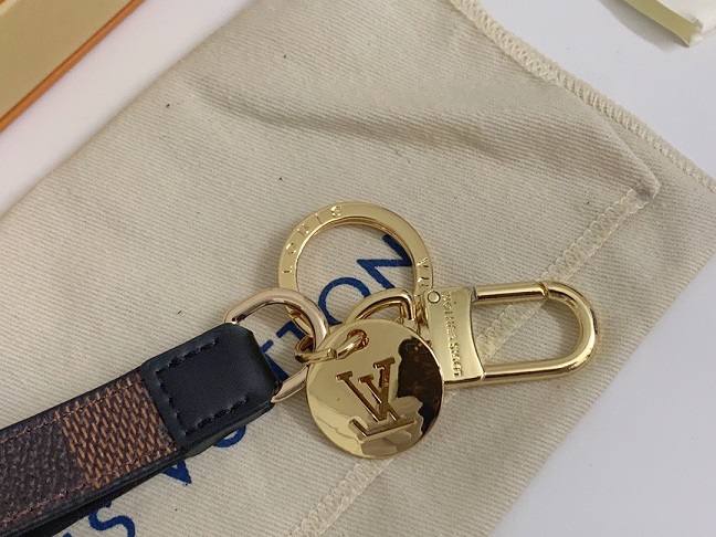 LOUIV Key Chain