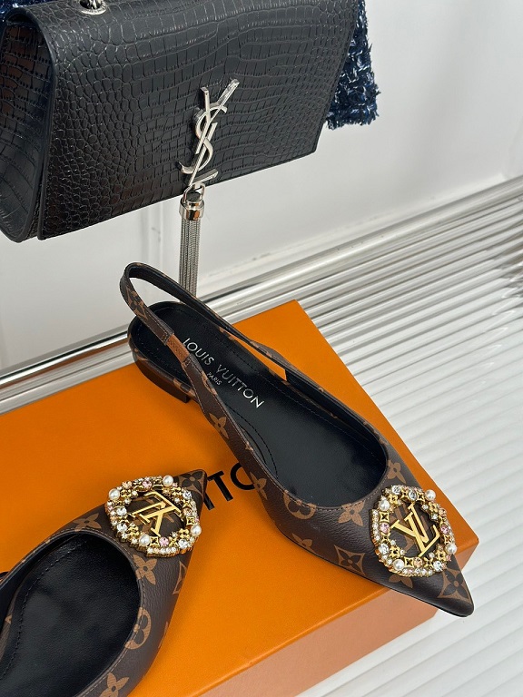 LOUIV Slingback