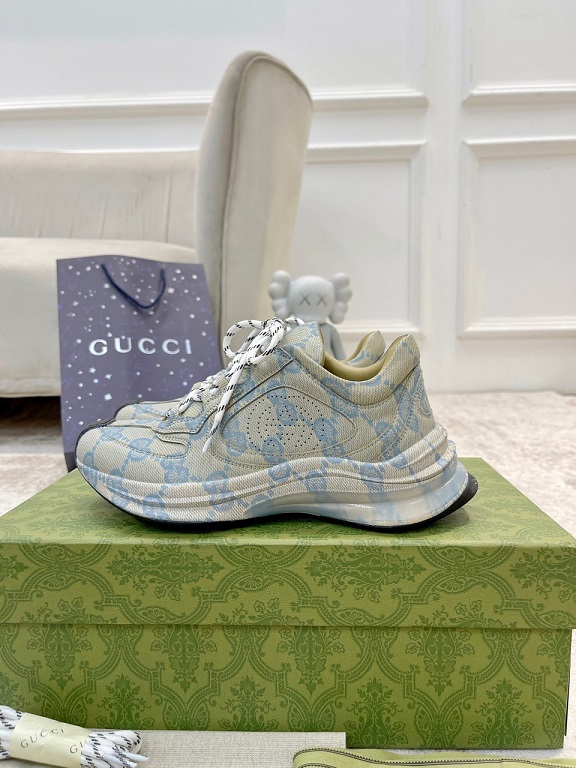 GG Sneakers