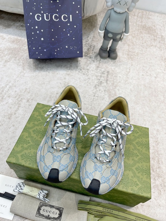 GG Sneakers