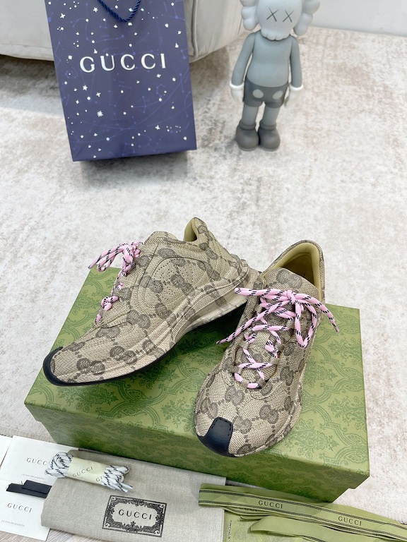 GG Sneakers