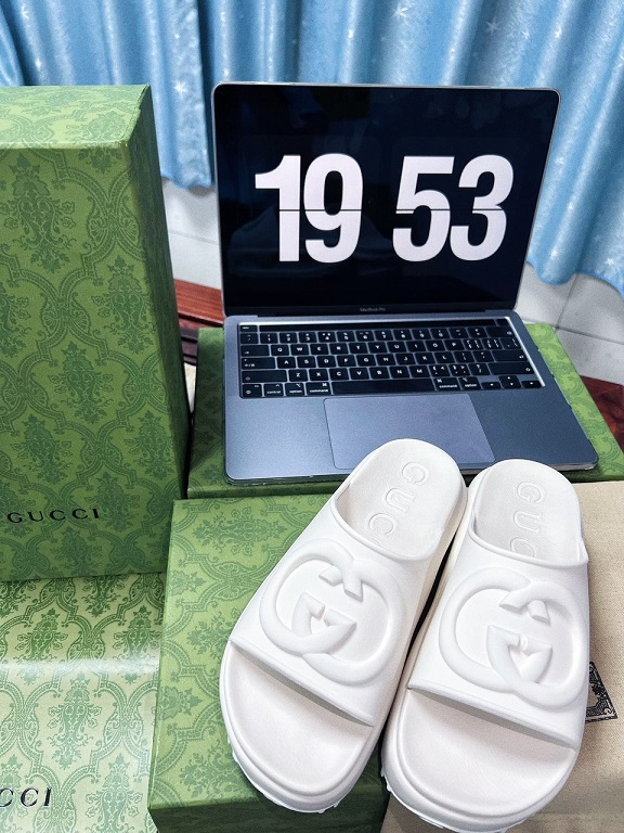 GG Rubber Platform Slides