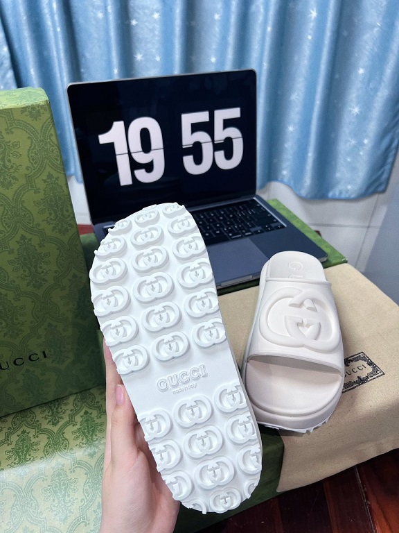 GG Rubber Platform Slides