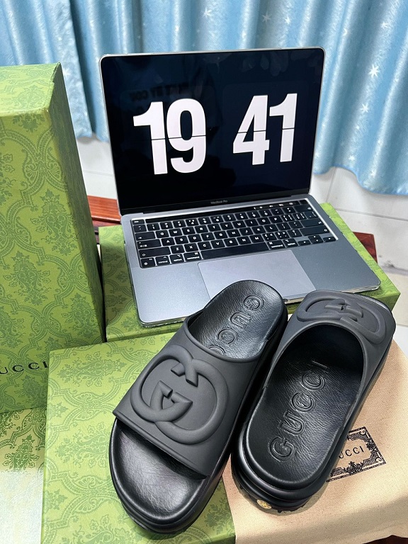 GG Rubber Platform Slides