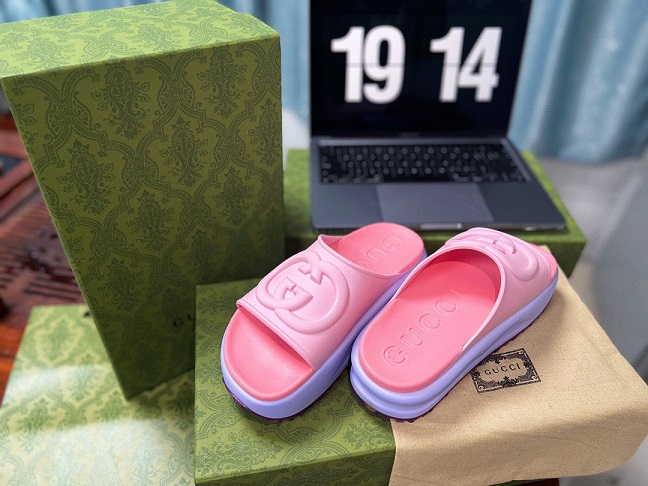 GG Rubber Platform Slides