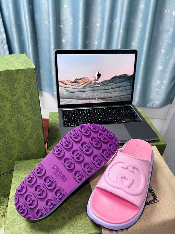 GG Rubber Platform Slides