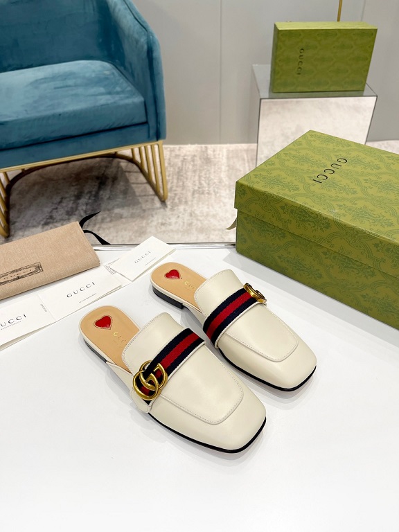GG Slippers