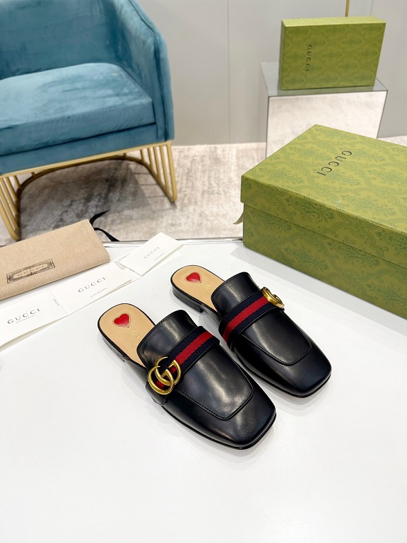 GG Slippers