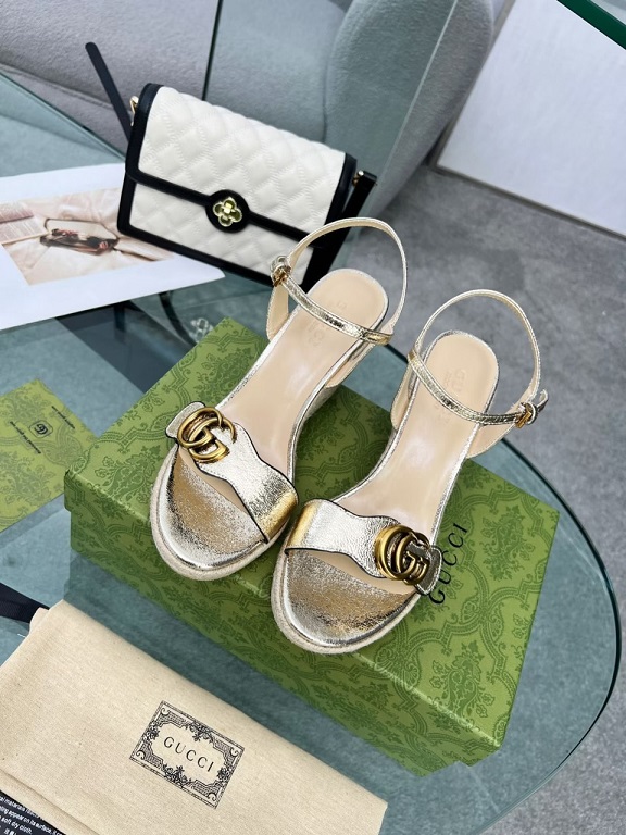 GG Marmont Wedges