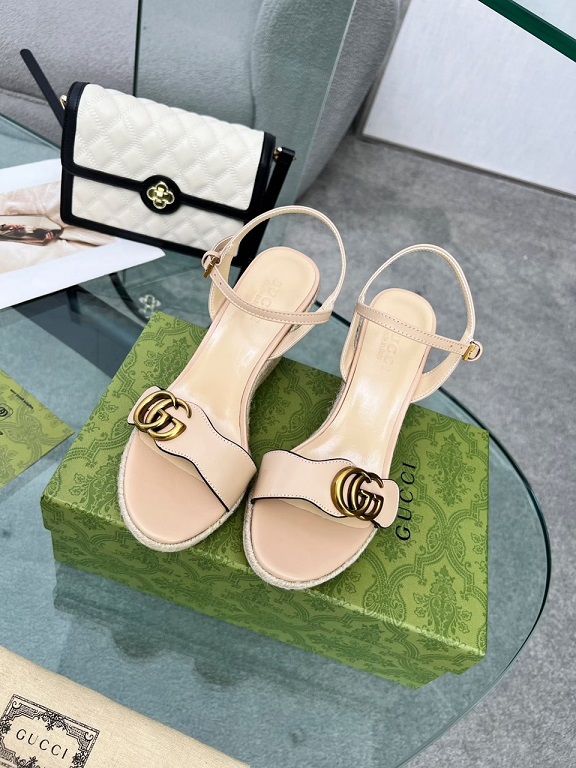GG Marmont Wedges