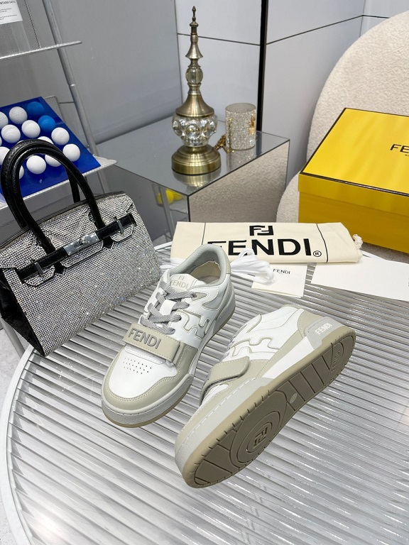FD Sneakers
