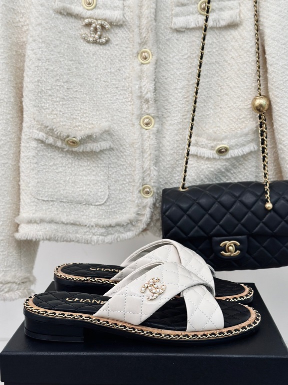 CC Leather Mules