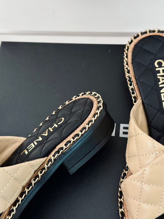CC Leather Mules