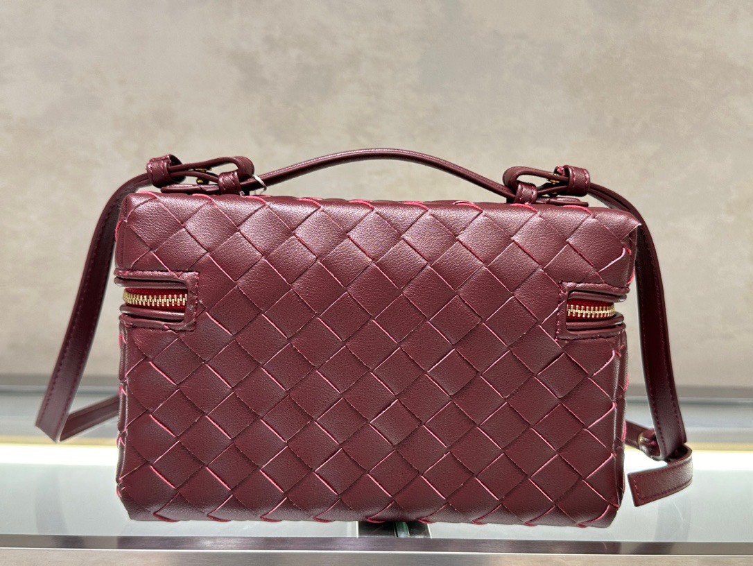 BV Vanity