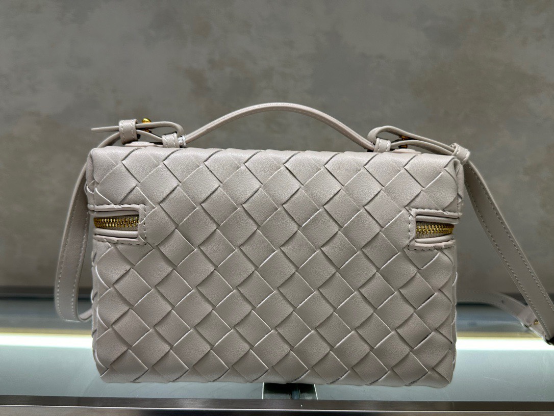 BV Vanity