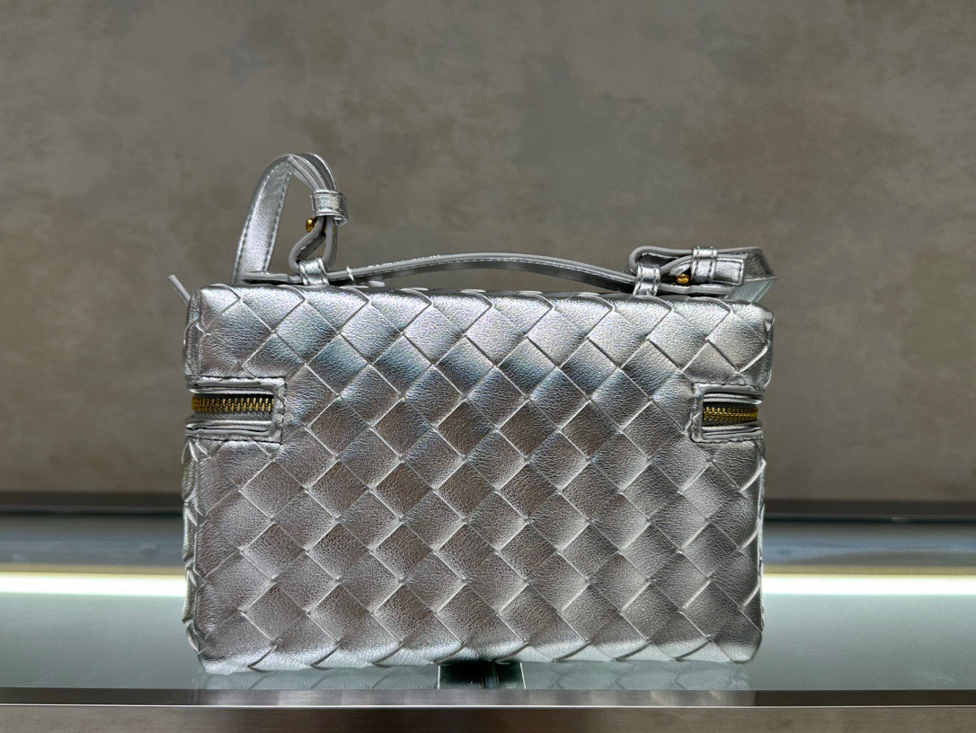 BV Vanity
