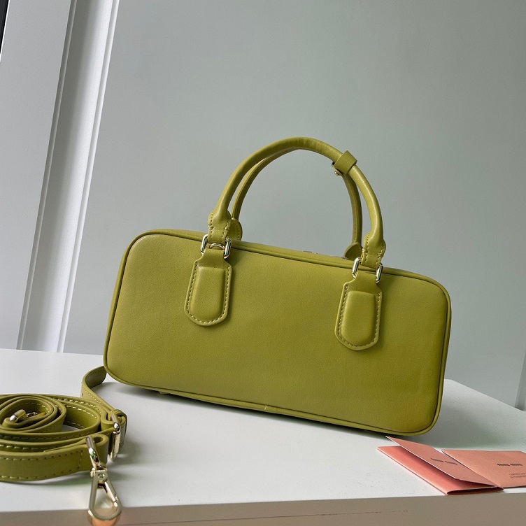 Miu Matelasse Medium