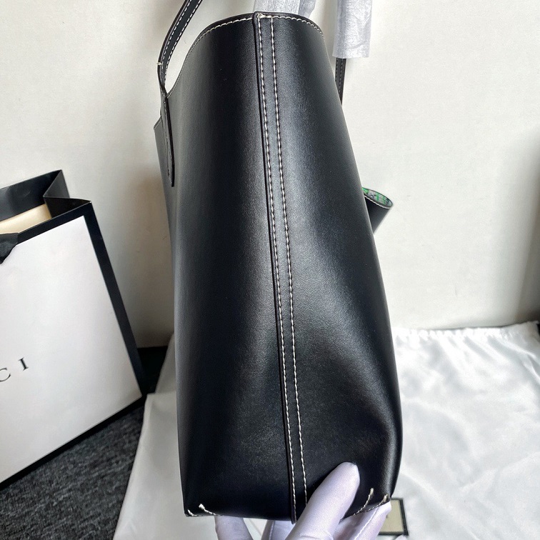 GG Reversible Tote