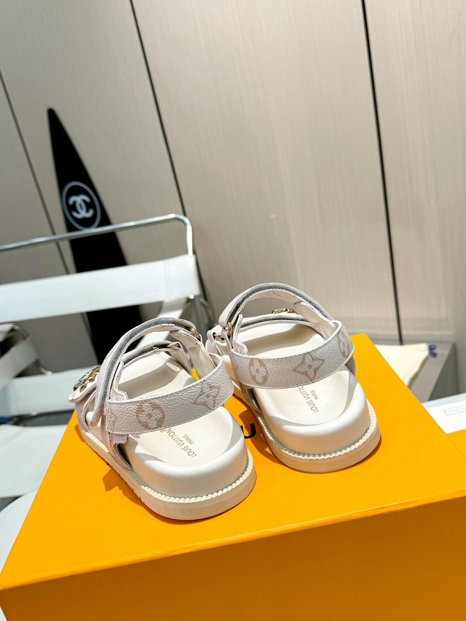 LOUIV Sandals