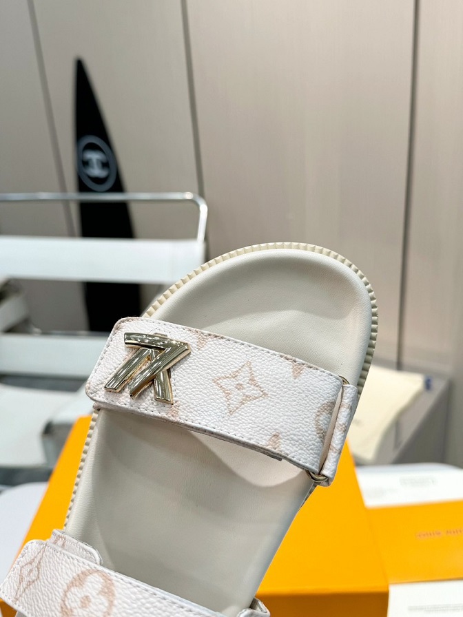 LOUIV Sandals