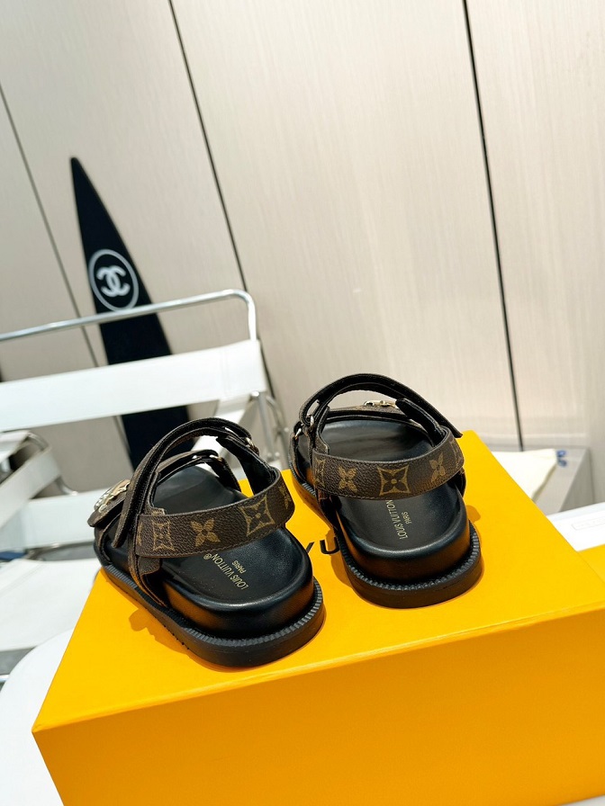 LOUIV Sandals