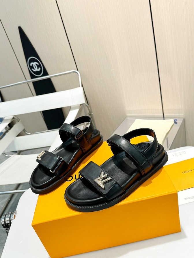 LOUIV Sandals