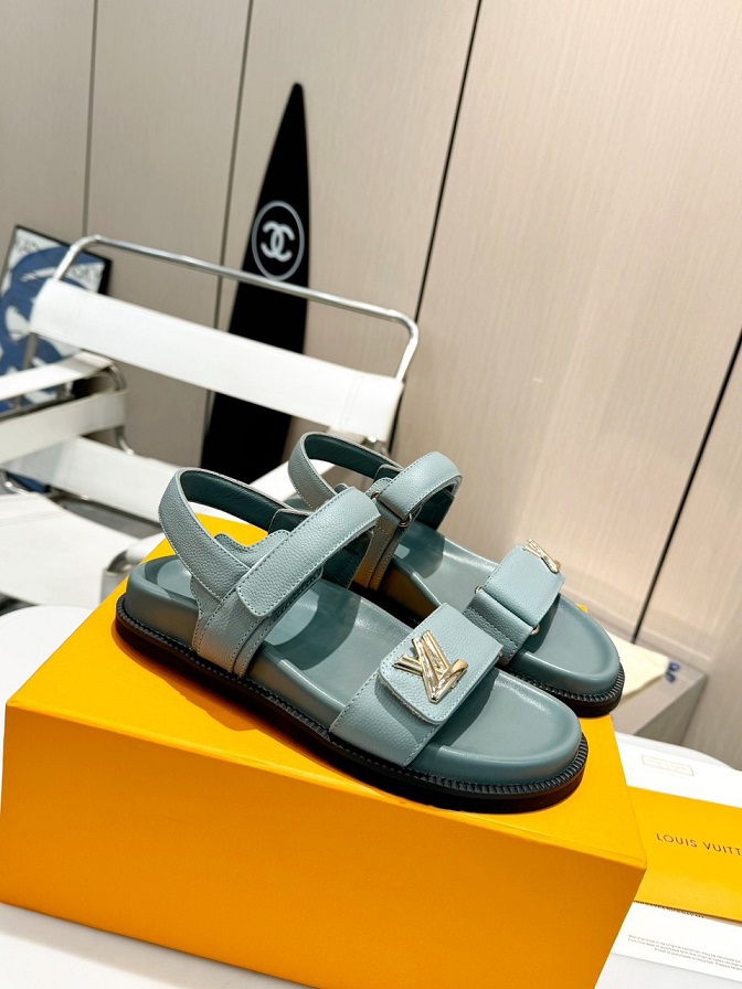 LOUIV Sandals