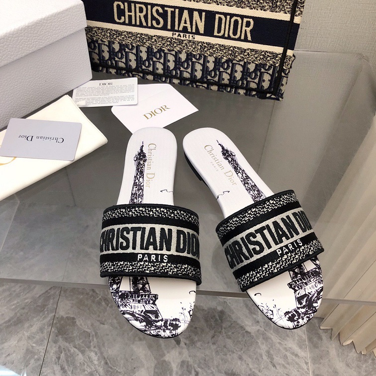 CD Dway Slides