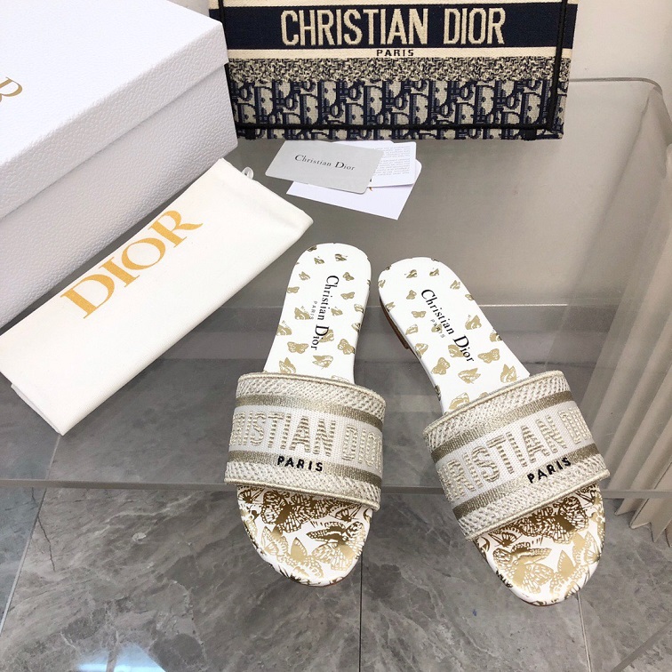 CD Dway Slides