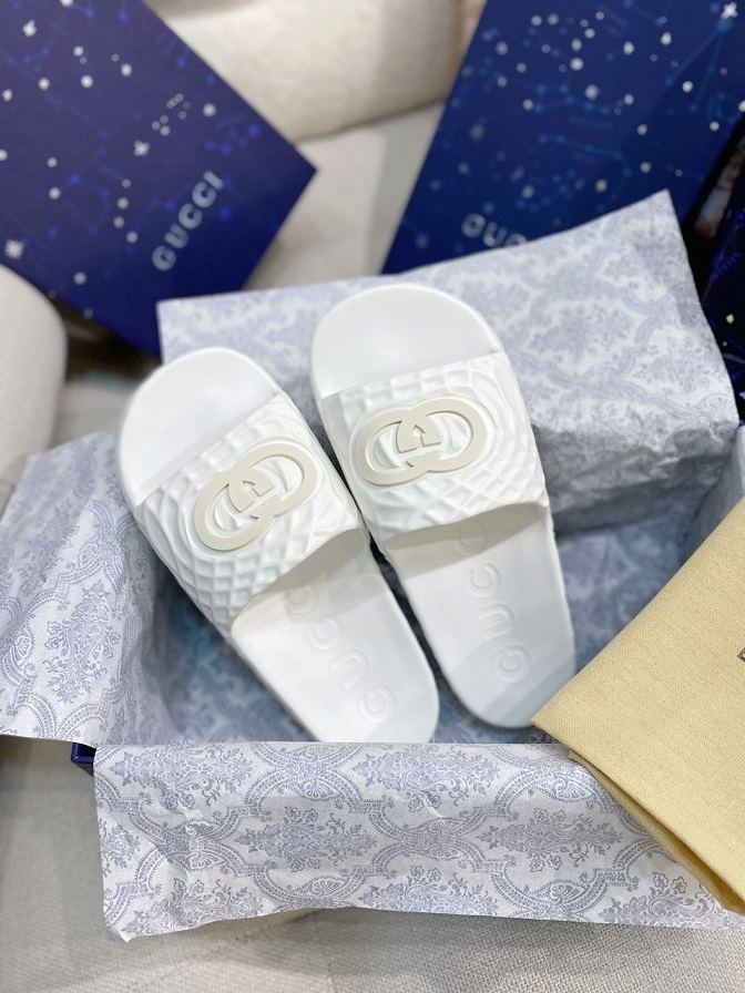 GG Rubber Slides