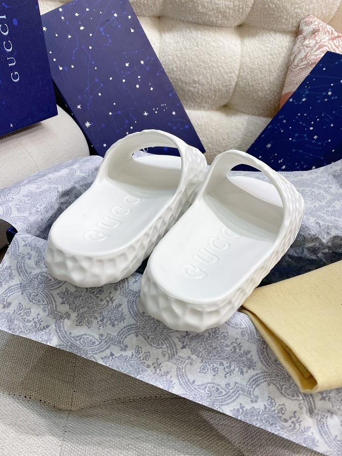 GG Rubber Slides