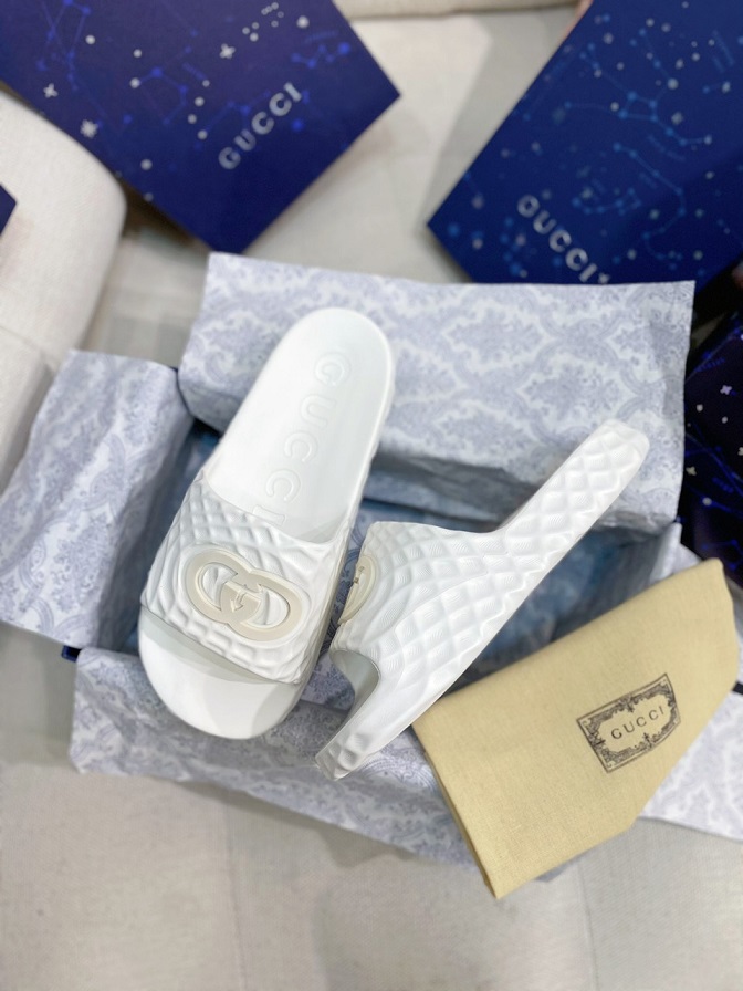 GG Rubber Slides