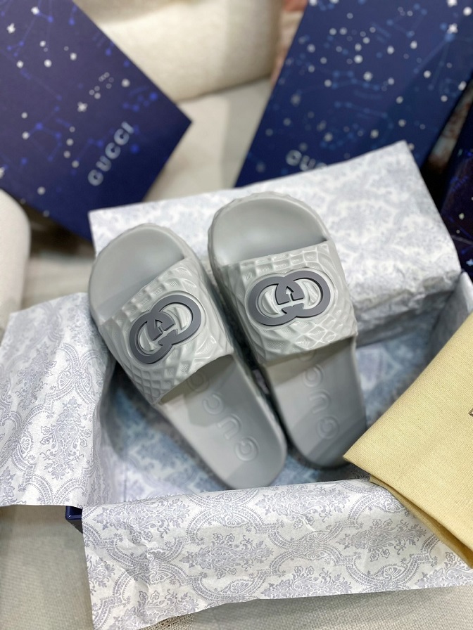 GG Rubber Slides