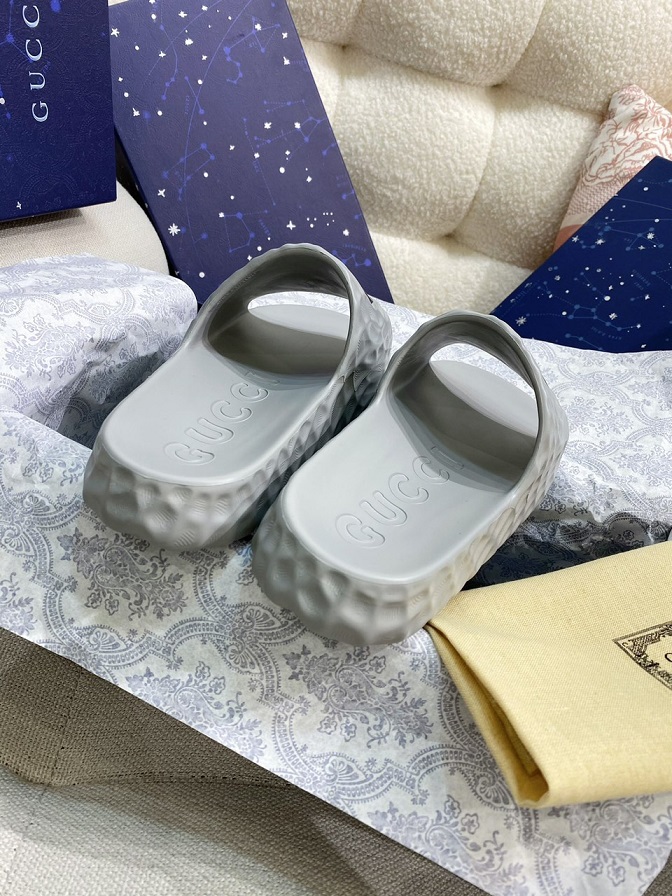 GG Rubber Slides