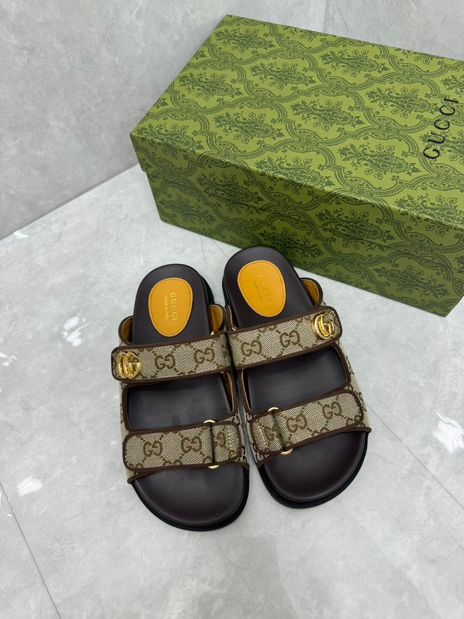 GG Birkenstocks
