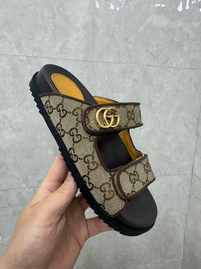 GG Birkenstocks