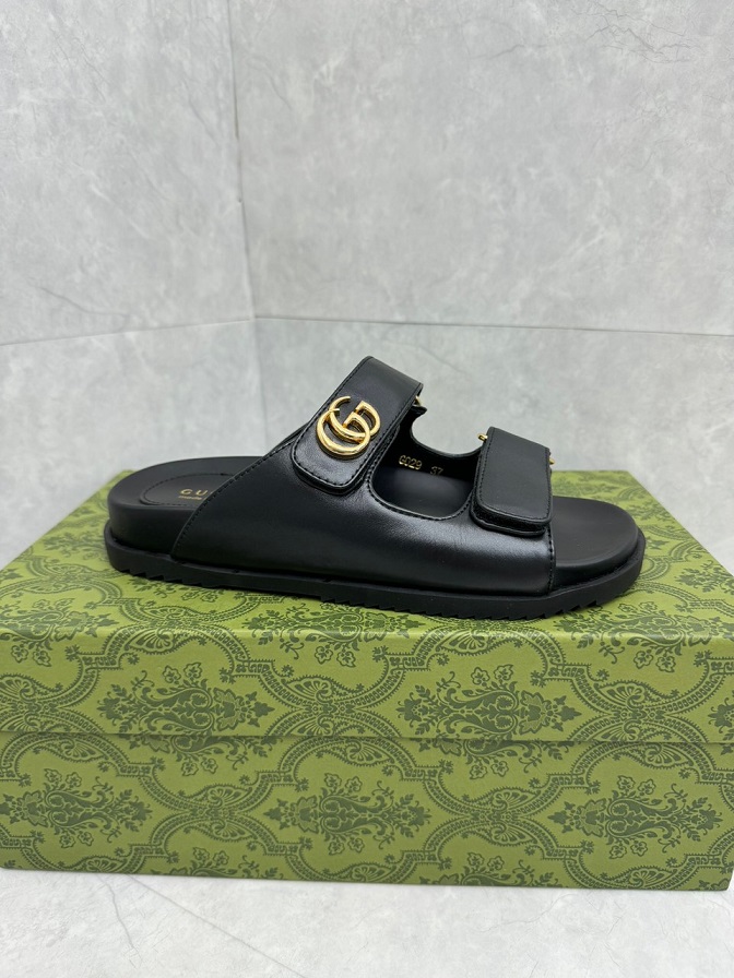 GG Birkenstocks