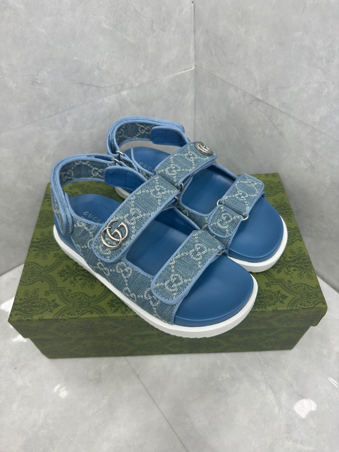 GG Sandals
