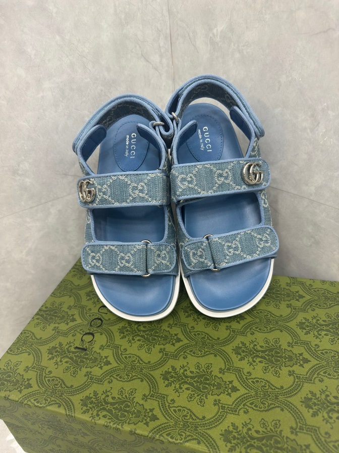 GG Sandals