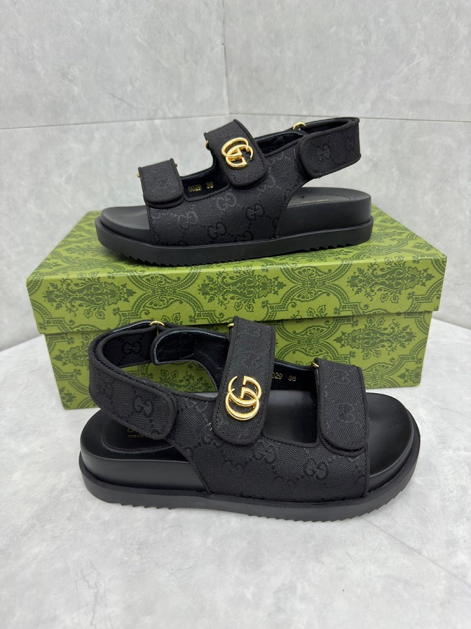 GG Sandals