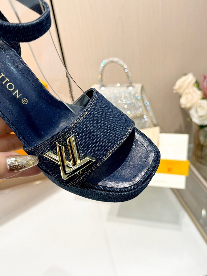 LOUIV Platform Heels