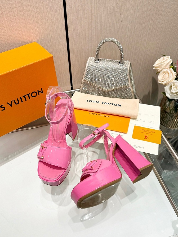 LOUIV Platform Heels