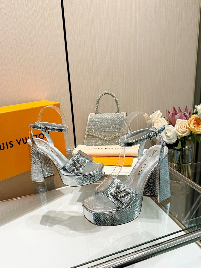 LOUIV Platform Heels