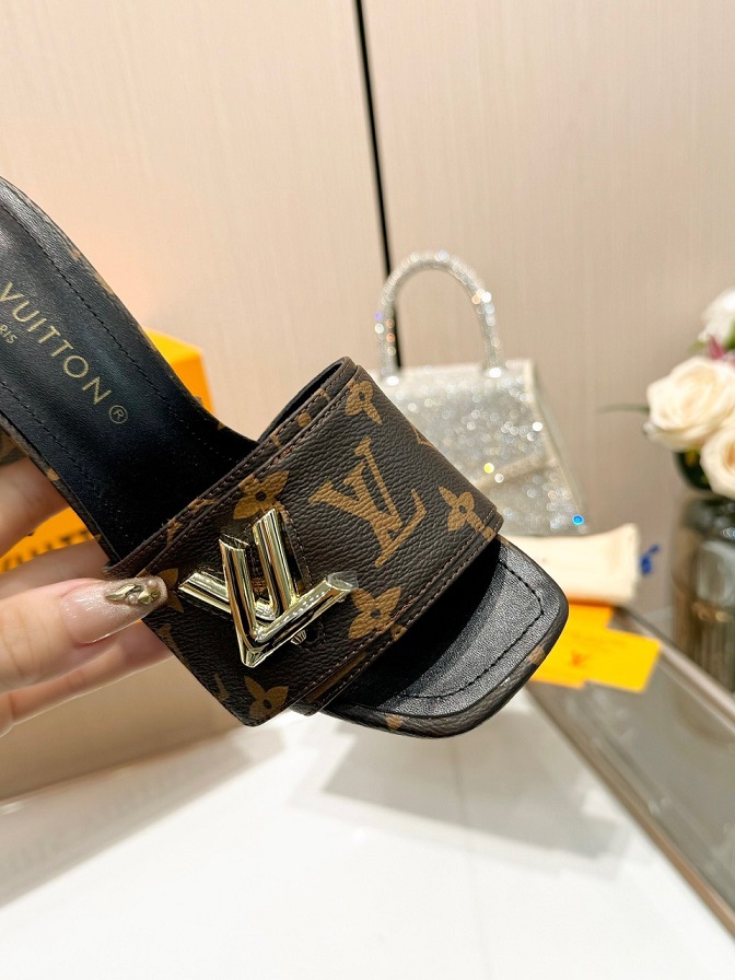 LOUIV Block Heels