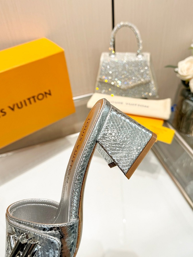 LOUIV Mules
