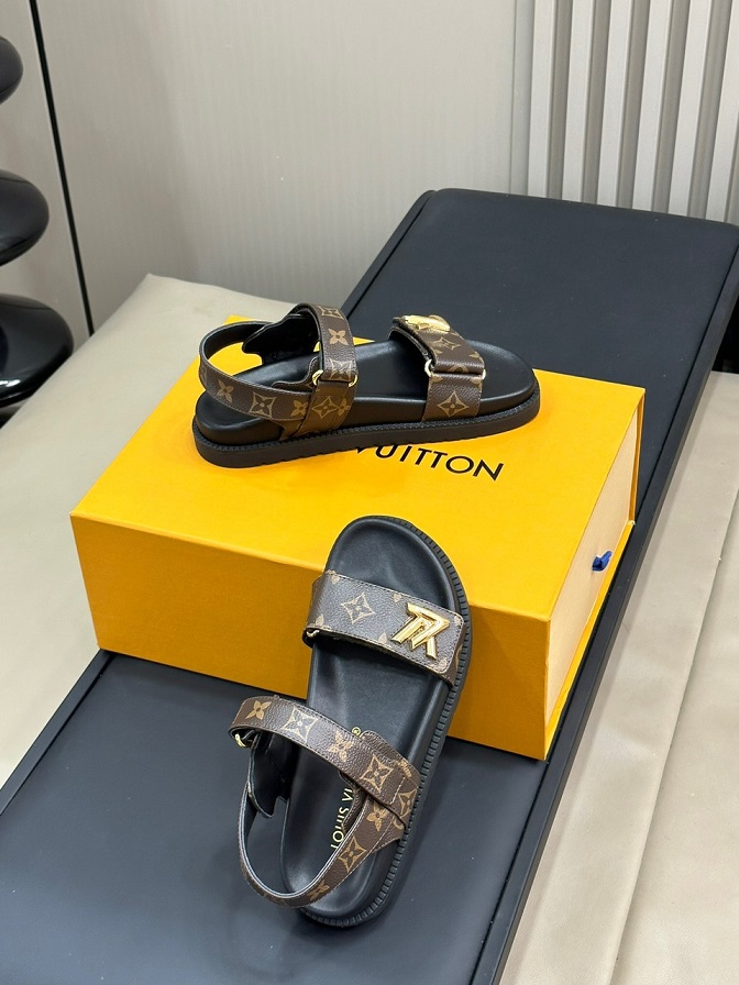 LOUIV Sandals 2024