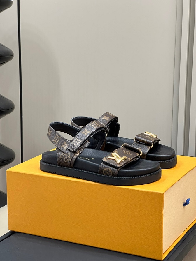 LOUIV Sandals 2024