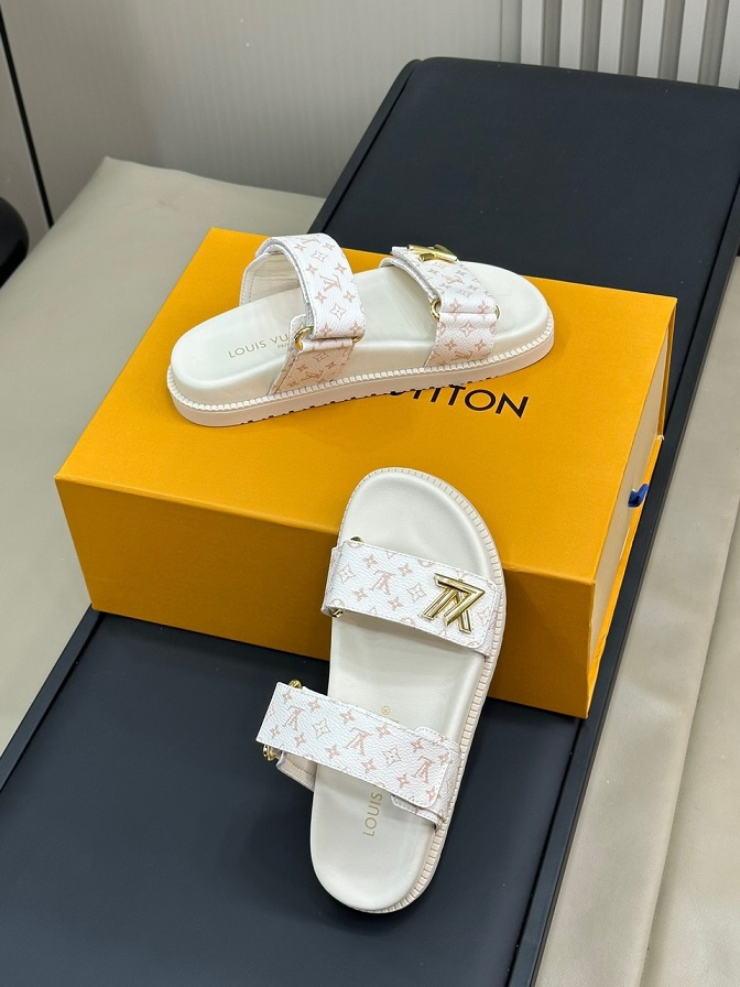 LOUIV Birkenstocks 2024
