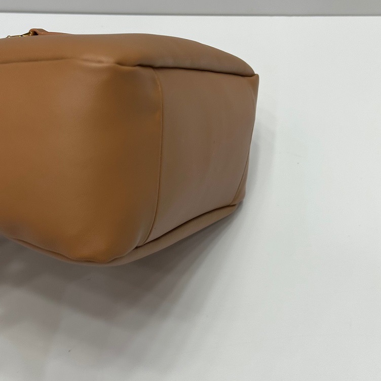 YSL Le 5A7 Hobo