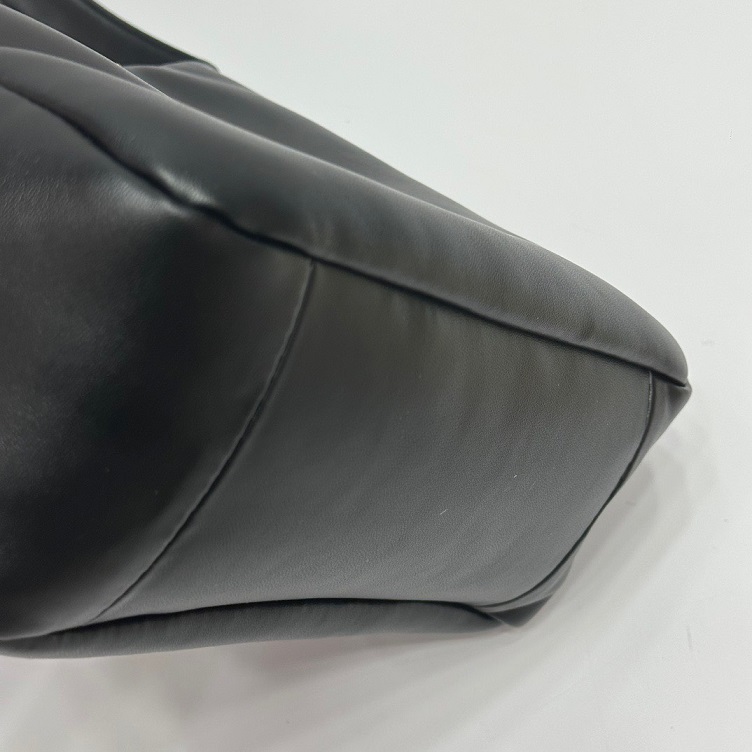 YSL Le 5A7 Hobo
